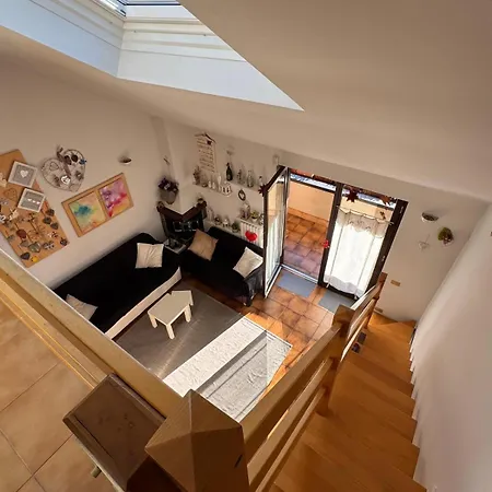 Casa Oliva Little Nest Apartman Barni
